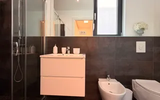 Casă individuală de lux de închiriat | Impecabila | - Poză 26
