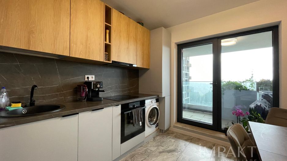 Apartament cu 2 dormitoare, living și terasă, Zorilor - Poză 2