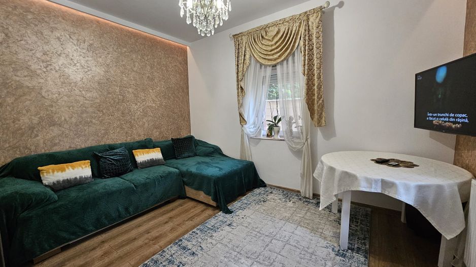 Casa renovata complet – zona Mall – - Poză 6