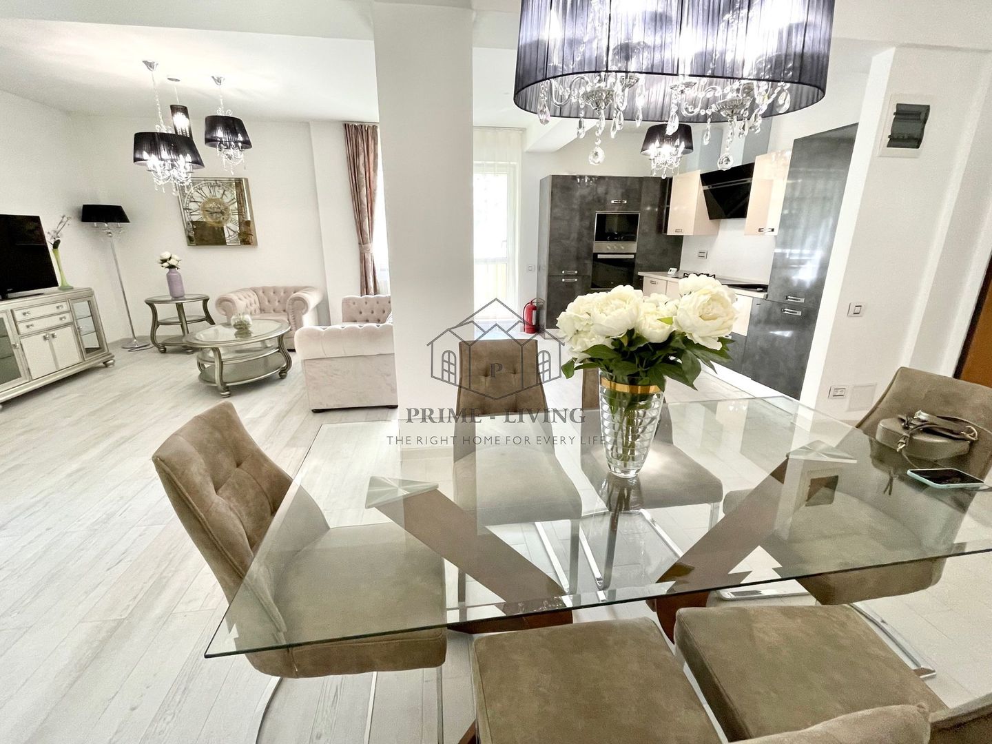 APARTAMENT SUPERB CU 4 DORMITOARE LA PARTER ÎN HERASTRAU - Poză 12