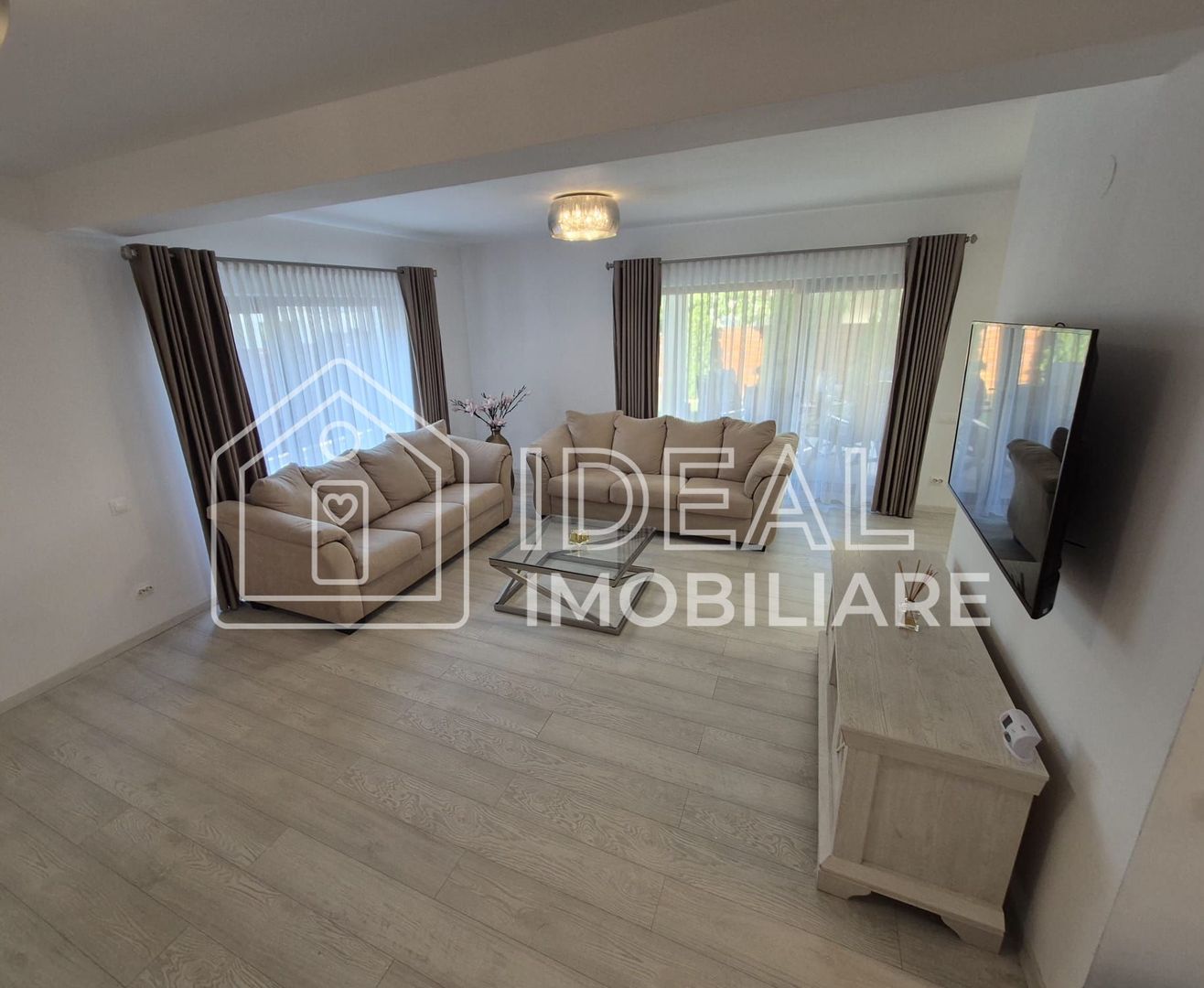 Casă tip duplex de închiriat în Șelimbăr | 121mpu și 140 mp curte - Poză 3