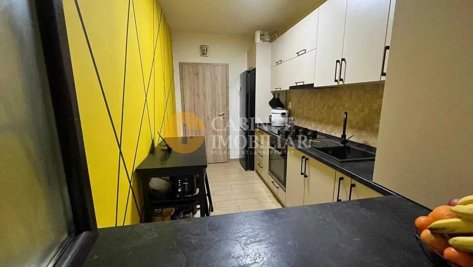 Cug 2 Camere Decomandat Etaj 4 .60 mp - Poză 5