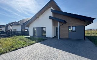 Casă pe un singur nivel INDEPENDENTĂ ENERGETIC - Cartier NOU - Poză 1