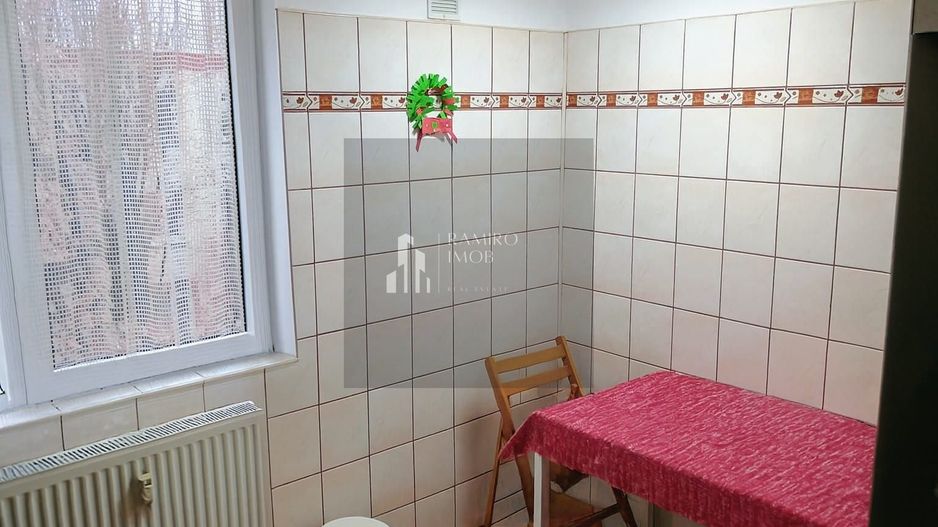 Apartament 3 camere | 70 mp | Loc de parcare și boxă - Poză 6