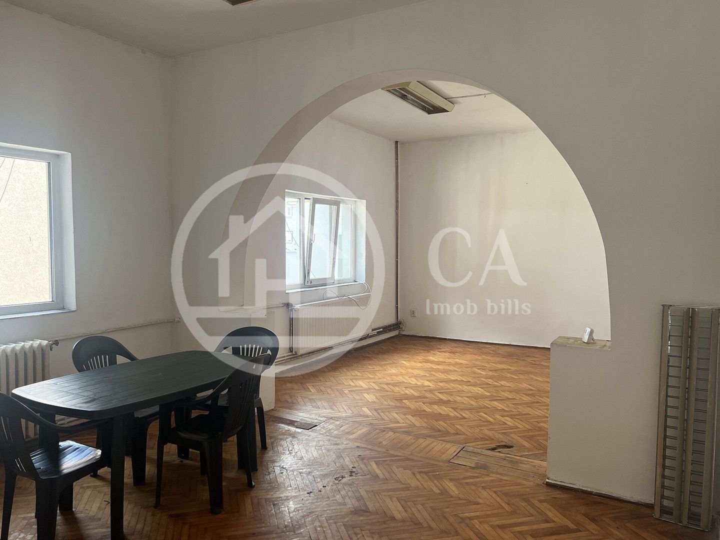 Casa cu 6 camere de inchiriat zona centrala, Oradea - Poză 3