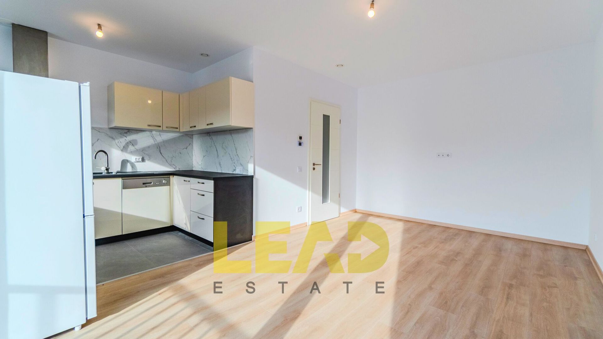 De Vânzare Apartament modern nou, 47 mp utili, Comision o% - Poză 4