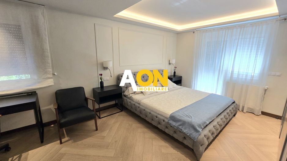 Apartament 3 Camere, Superfinisat, Zona Centru, cu Garaj - Poză 5