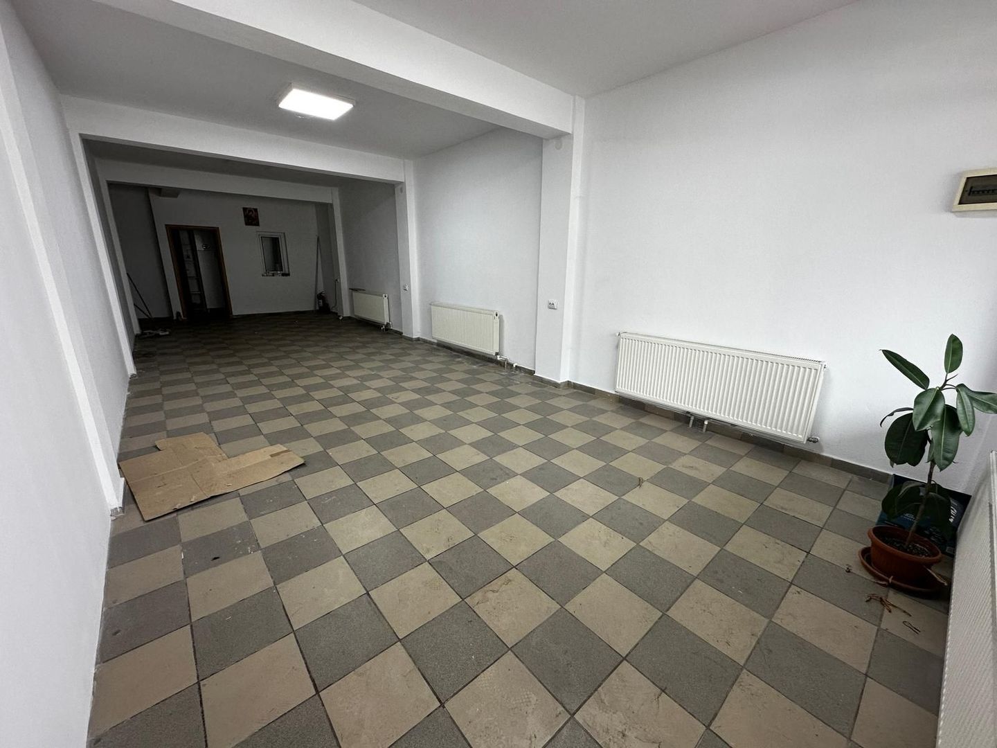 Spatiu Comercial Bucurestii NOI 227 Casa Vila Clinica Restaurant 2010 - Poză 10