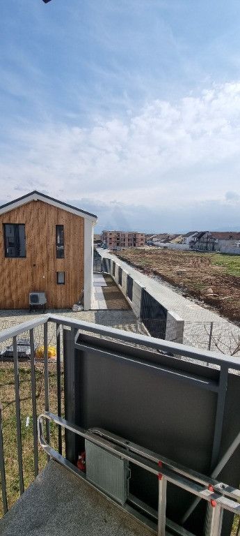 Apartament premium 73,2 mp + 2 balcoane  Etaj 1 parcare  in Șelimbăr - Poză 11