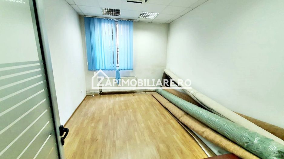 Spatiu Comercial Ultracentral 200 mp cu parcare - Poză 7