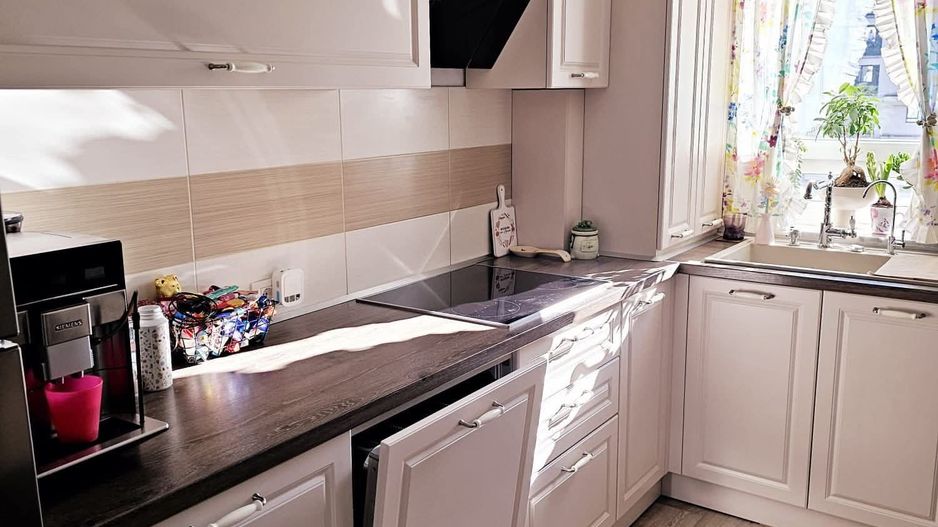 3 Camere kasper Coresi, 76 mp, loc parcare, 245000Euro - Poză 2