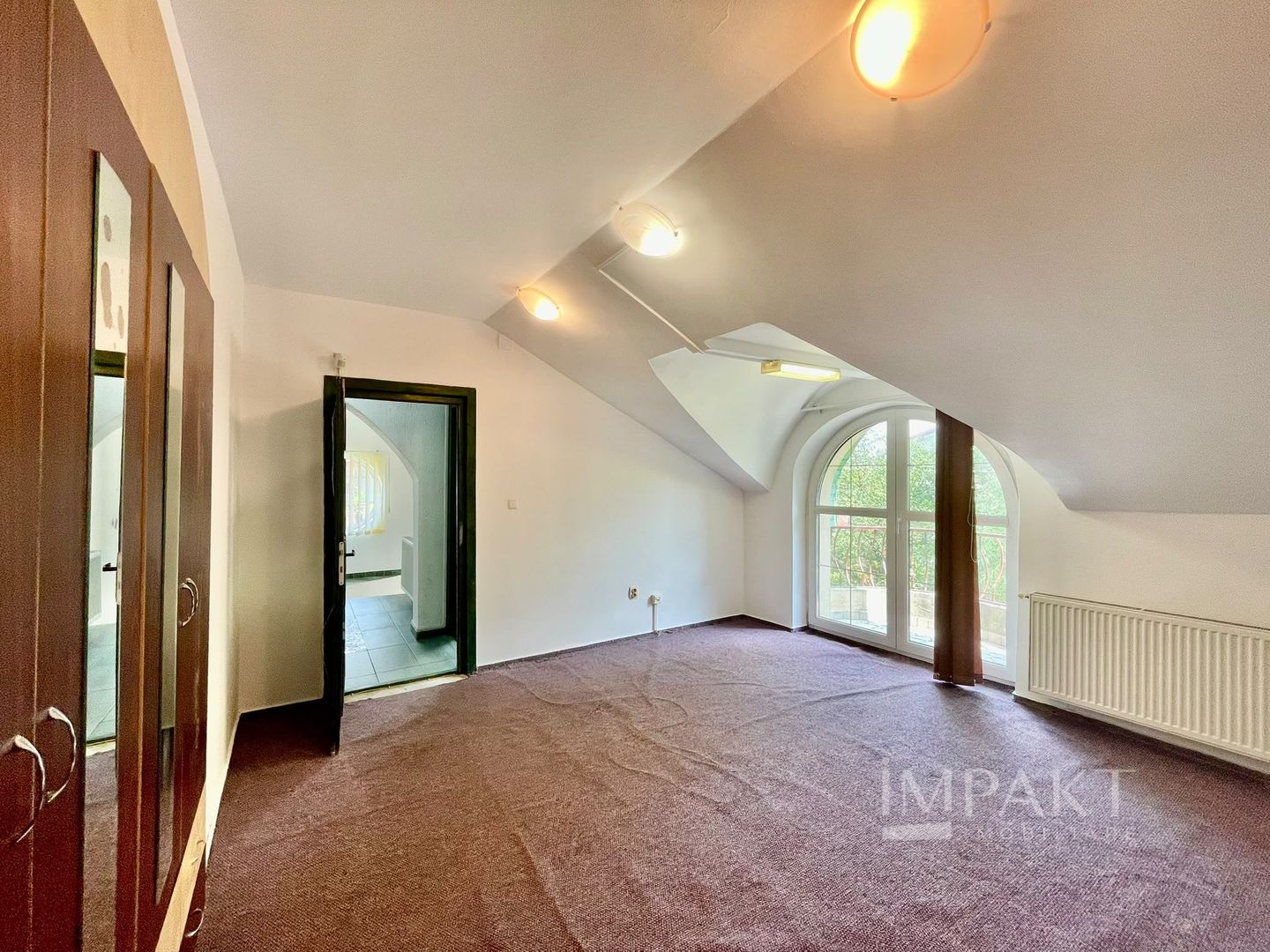 Casă spațioasă de închiriat în Andrei Mureșanu  | Pet Friendly - Poză 6