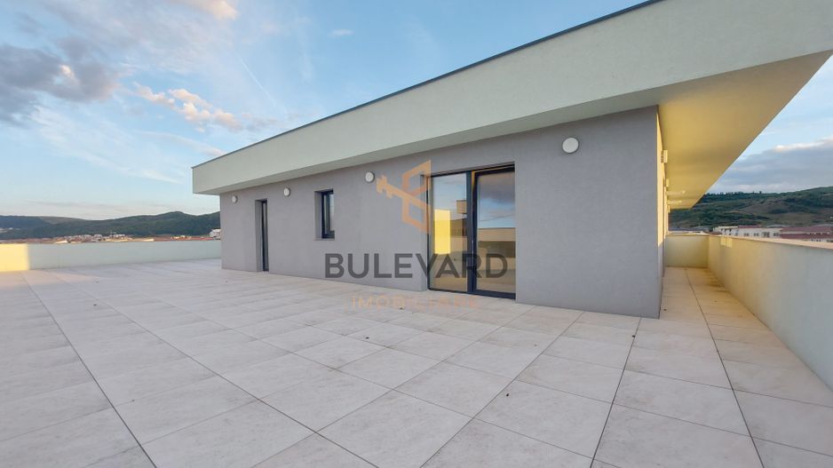 Penthouse/78 mp/terasa 160 mp/zona Terra! - Poză 1