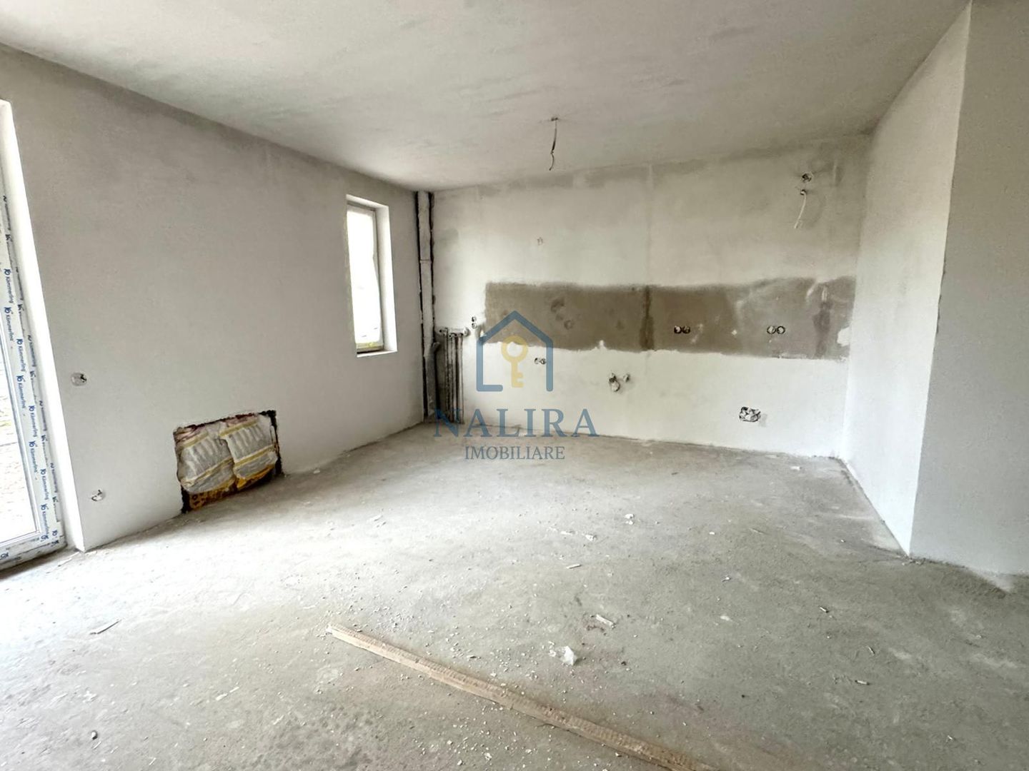 Vanzare apartament 3 camere - Oltului bloc nou - parter - Poză 5