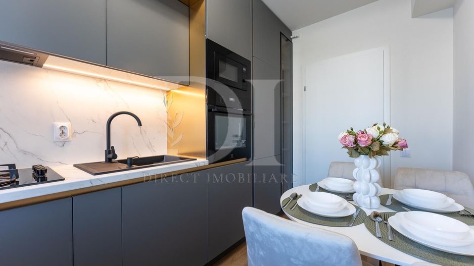 Apartament ultrafinisat / etaj intermediar / Zona Terra - Poză 4