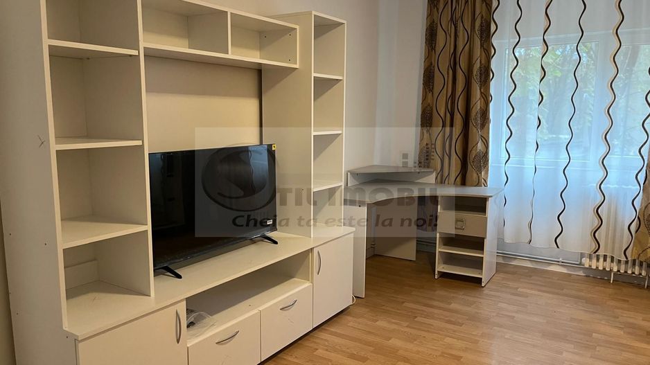 Apartament 2 camere decomandat NICOLINA - 399 EURO - Poză 1