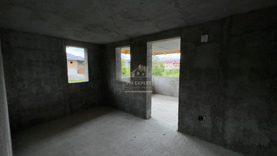 VILA 5 CAMERE, ZONA ULTRA CENTRALA, CAMPULUNG MUSCEL, TEREN 500 MP - Poză 27