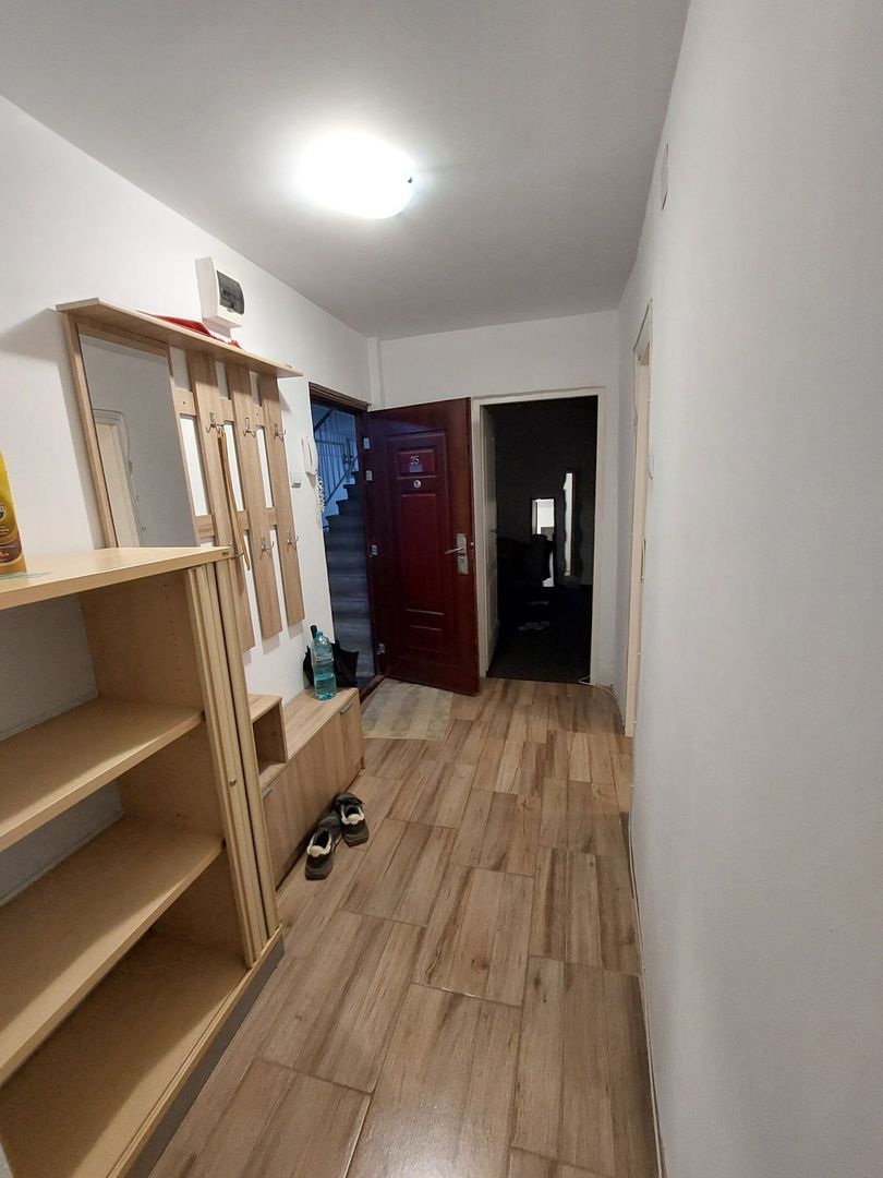 Apartament 2 camere de vanzare  Crangasi - Poză 4