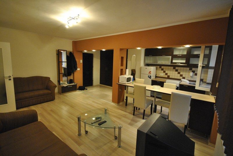 Ultracentral -  apartament 2 camere  50 mp, etaj 1 - Poză 3