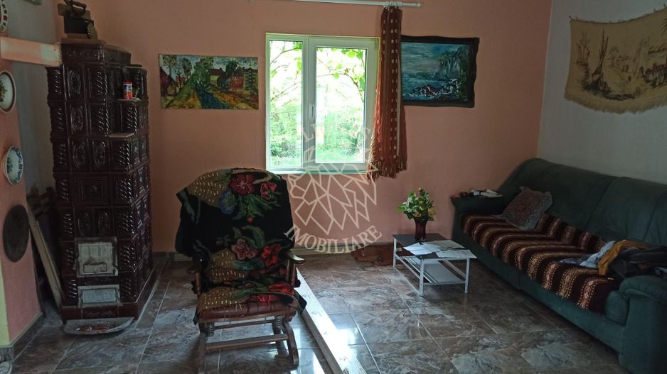 Casa 3 camere la DJ-renovata-teren 1000 mp-garaj-Blajenii de Jos - Poză 5