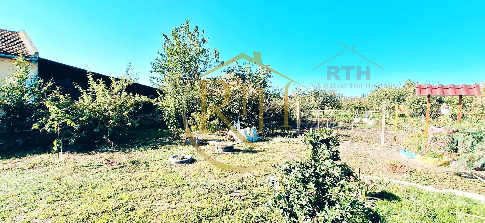 Oferim spre vanzare, Casa cu 5 camere, teren 1500 mp, Beregsau Mare - Poză 4