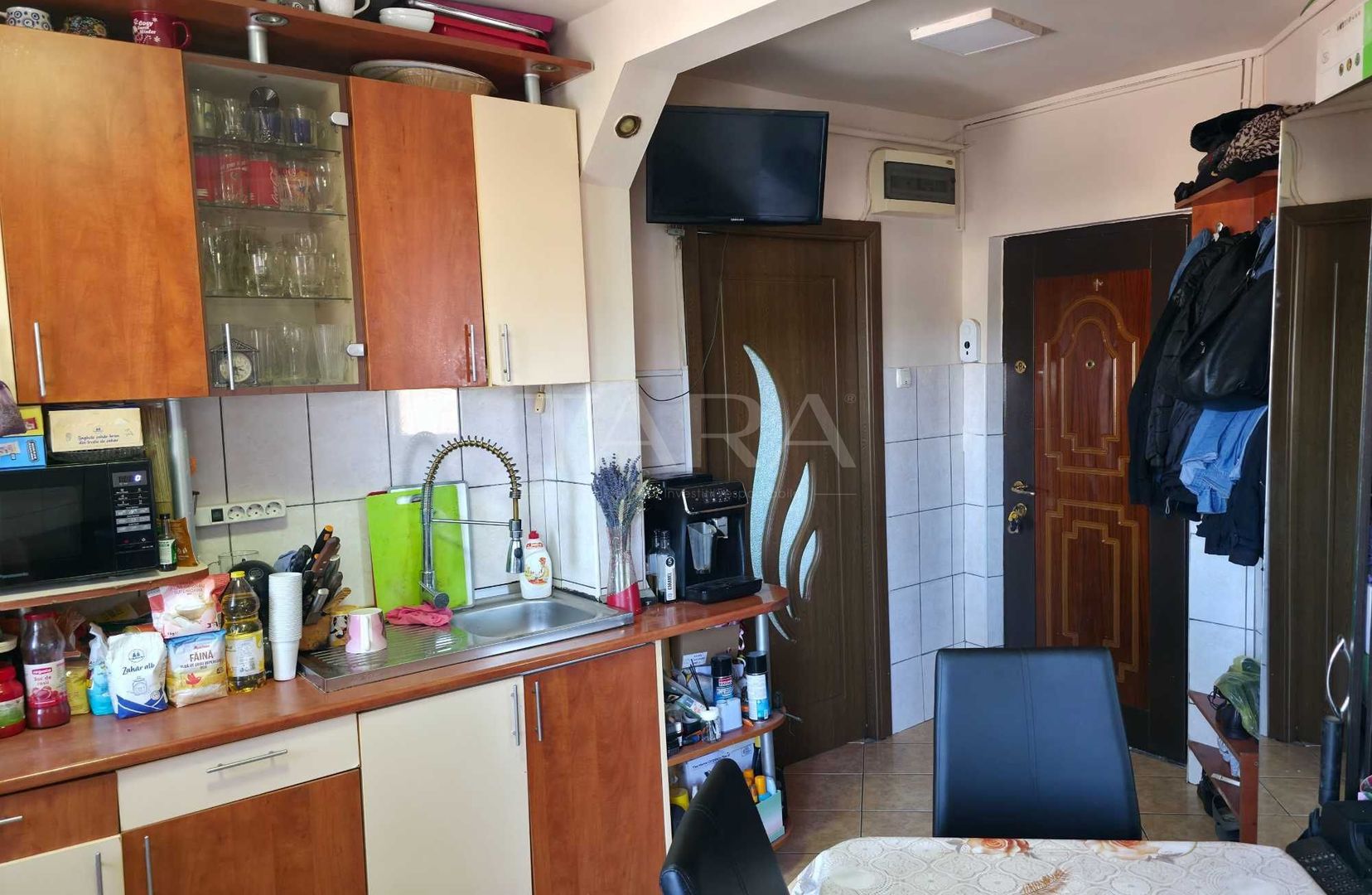 Apartament cu 2 camere, 54 mp, 2 balcoane și boxă, zona Fabricii. - Poză 3
