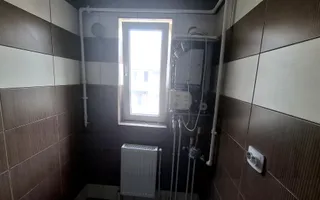 Vind urgent apartament in Turda . - Poză 18