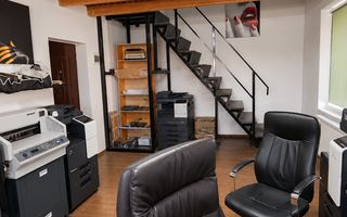 Apartament de vanzare cu 4 camere in zona Centru Alba Iulia - Poză 1