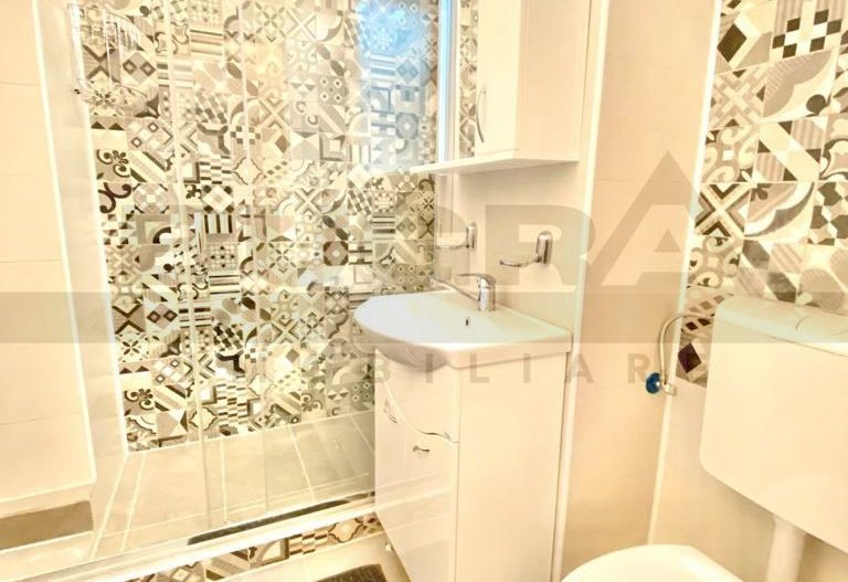 Garsoniera moderna, mobilata complet, zona Profi Grigorescu - Poză 9