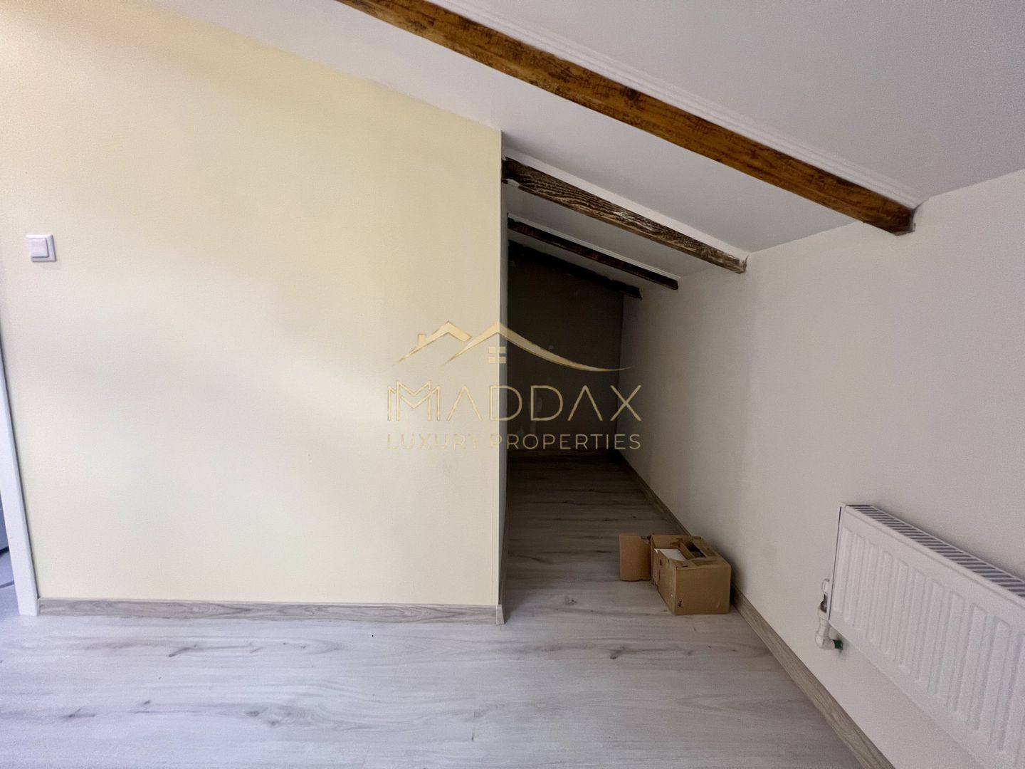 Casa **8 camere** // Domenii - Poză 37