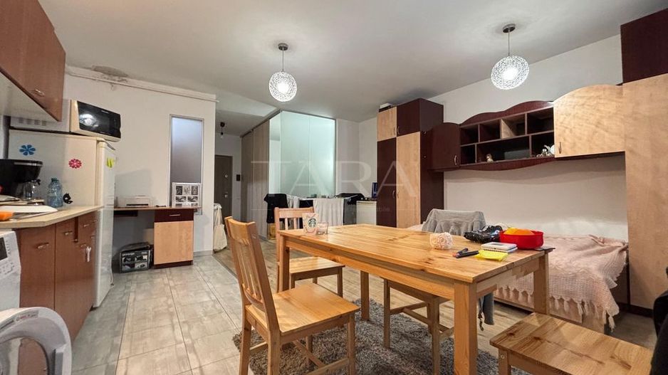 Apartament 1 cameră, parcare - Iris - Poză 2