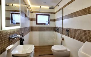 Casa eficienta energetic cu piscina in Giroc - Poză 16