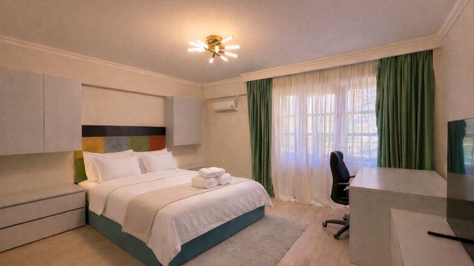 Vila / Casa de lux de vanzare  1000mp teren Str. Primaverii Constanta - Poză 8