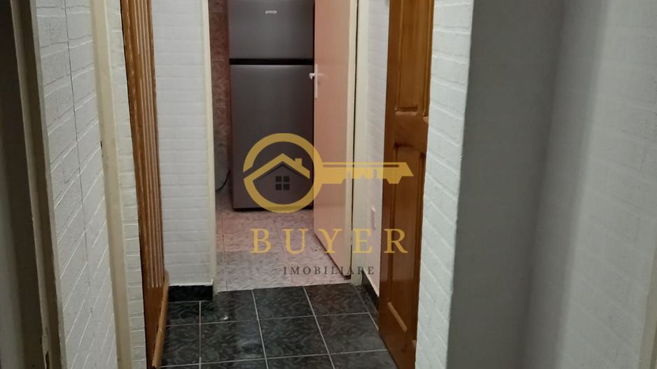 Garsoniera langa spitalul judetean- Etaj intermediar- balcon - Poză 3