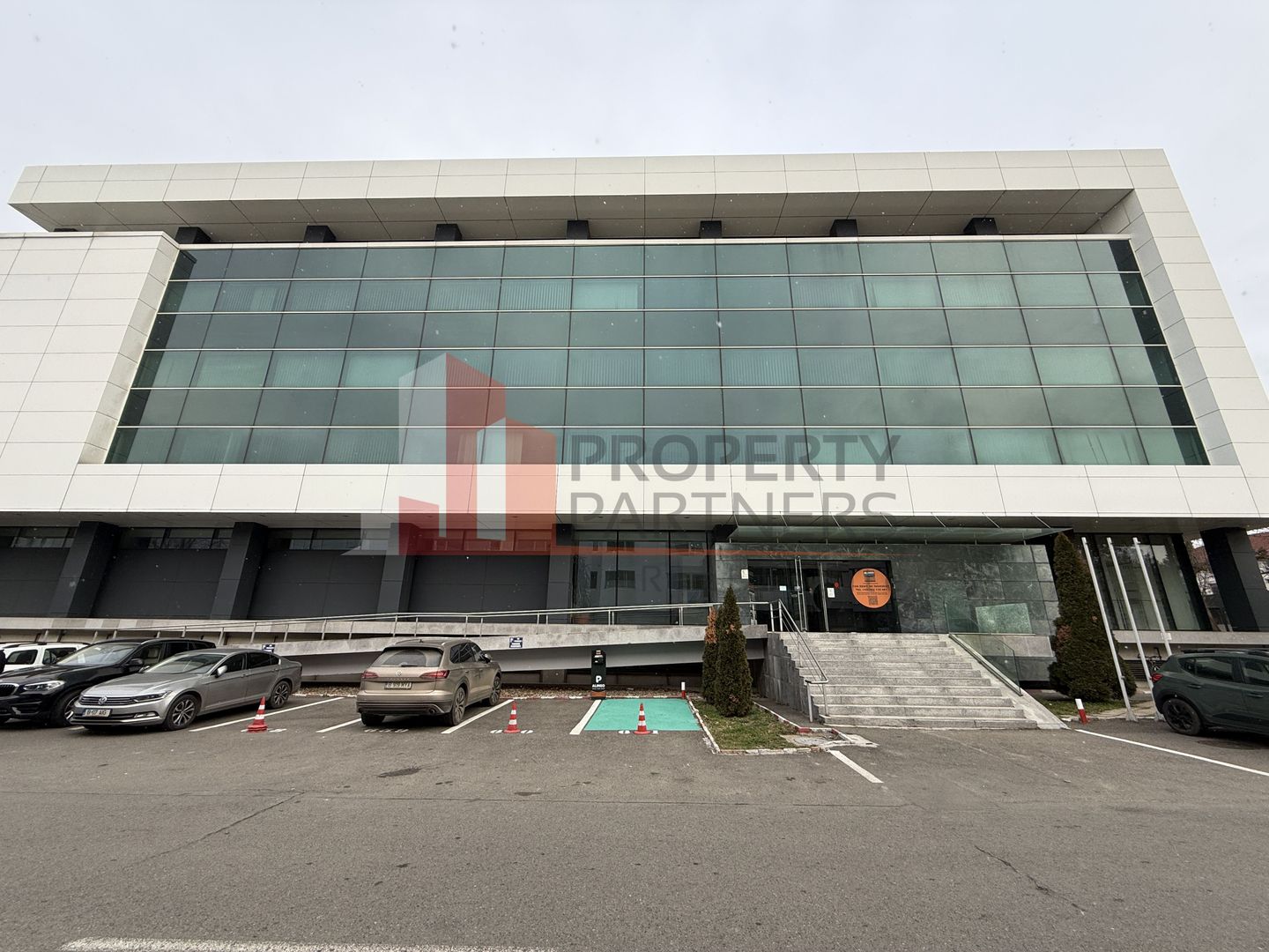 Spatiu comercial / birou Metav Business Center - Poză 1