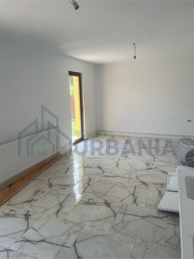 Casa de vânzare în Voinești, construcție din cărămidă termoizolantă - Poză 5
