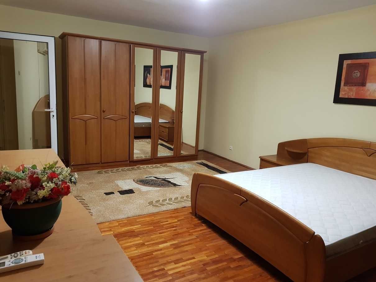 Vila spatioasa Bucurestii Noi | 2 Cocoși - Poză 16