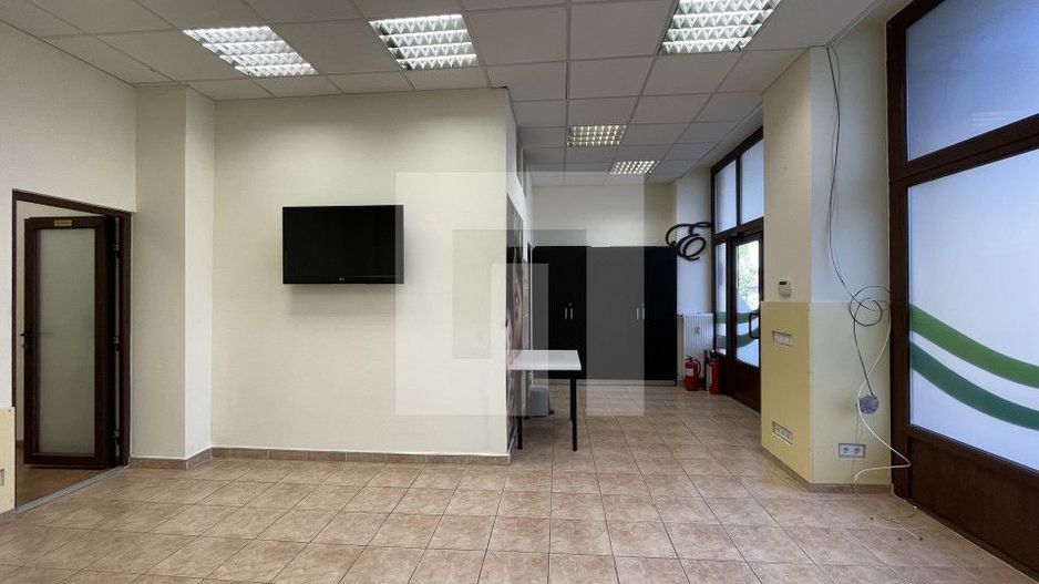 Spatiu Comercial cu vitrina- Zona Modern, Comision 0 - Poză 5