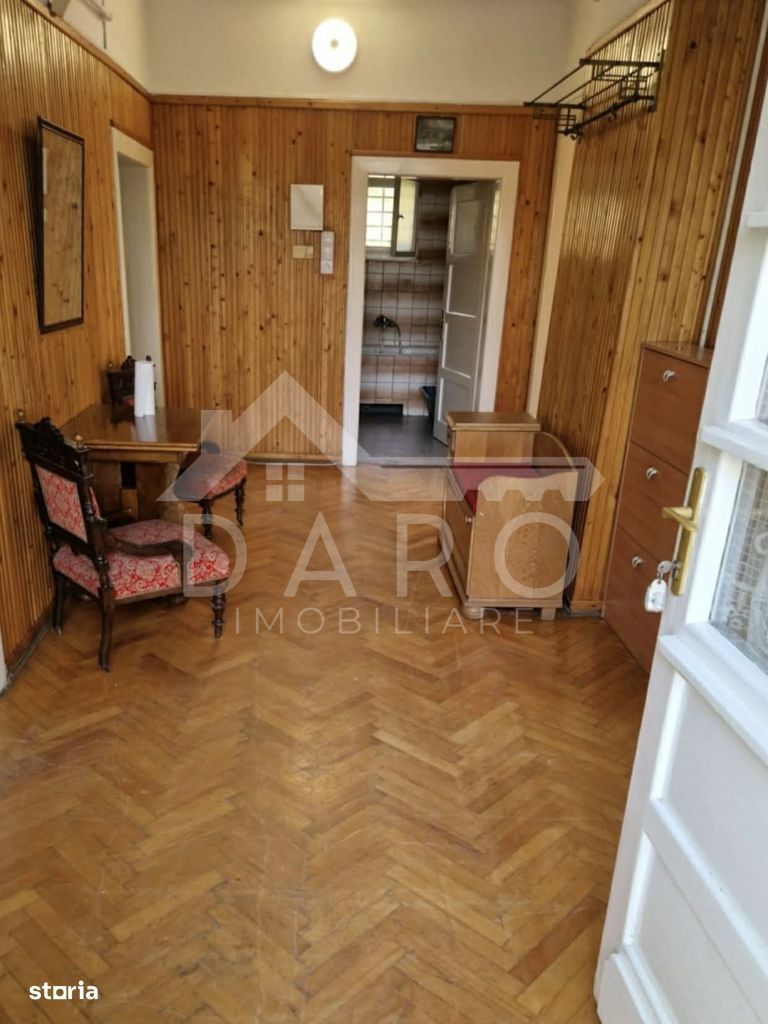 Casă ultracentrală, singur în curte Târgu Mureș – 2 Apartamente - Poză 4