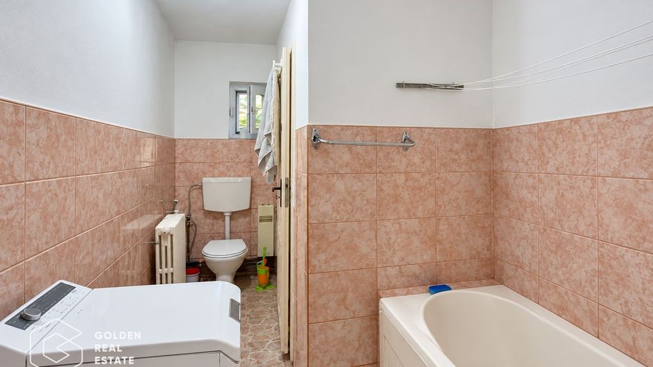 Casa din caramida, 3 camere + anexa, teren 262 mp,  zona Vlaicu - Poză 12