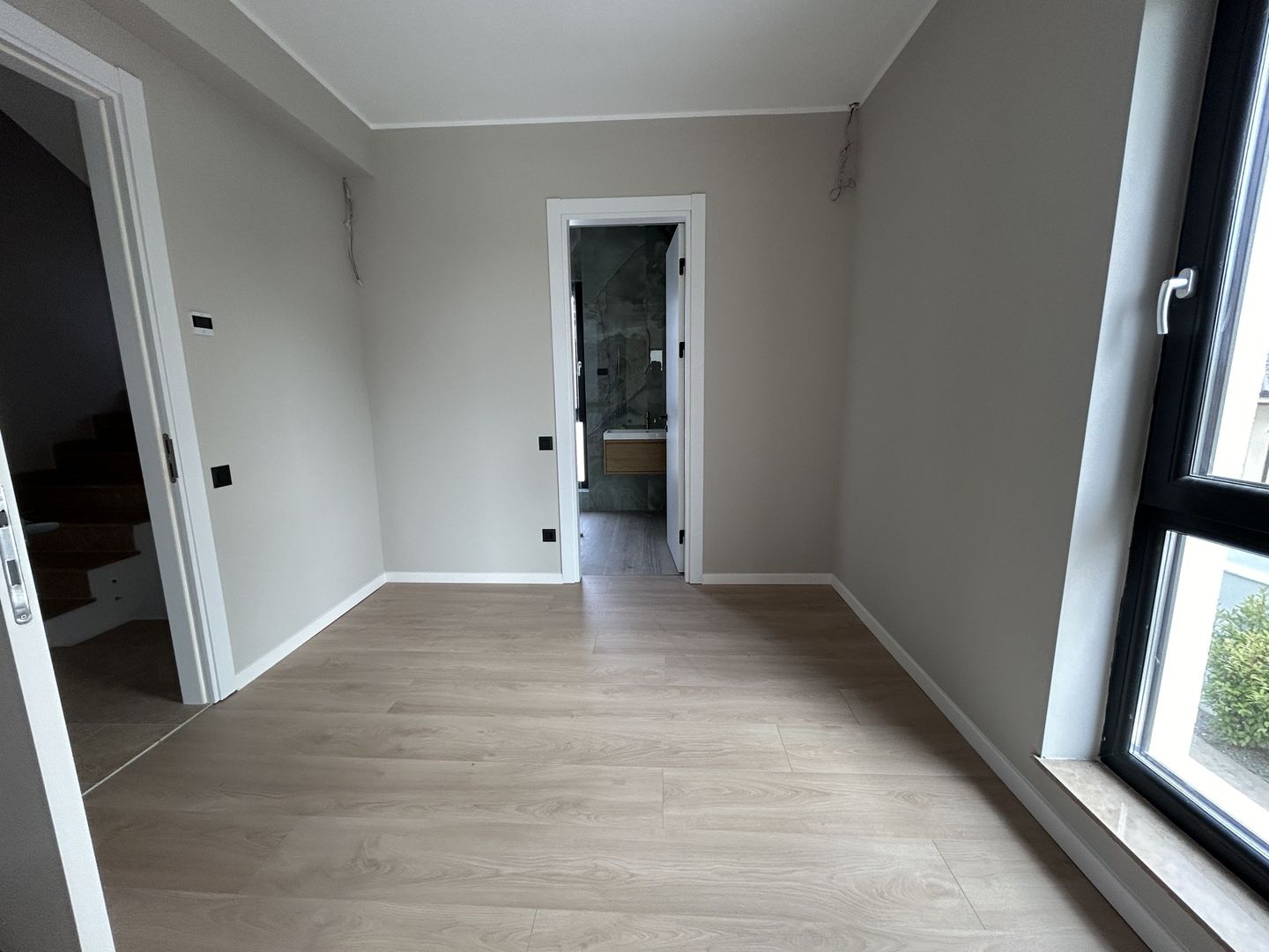 VILA INDIVIDUALA | TUNARI | MUTARE IMEDIATA - Poză 15