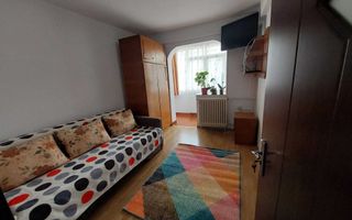 Apartament 3 camere zona Casa de cultura - Gaze - Ocazie - Poză 1