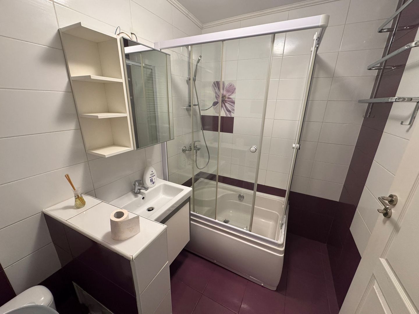 Sebastian Rahova 2 camere Renovat 8/10 - Poză 7