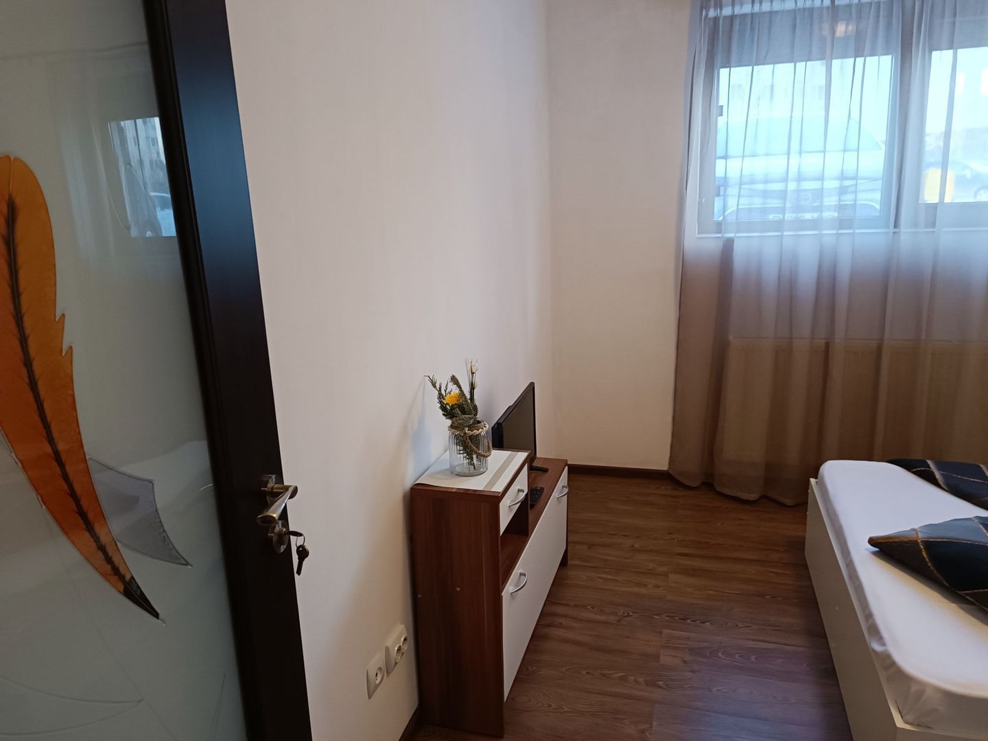 APARTAMENT MOBILAT 2 CAMERE / PACII / MILITARI - Poză 7