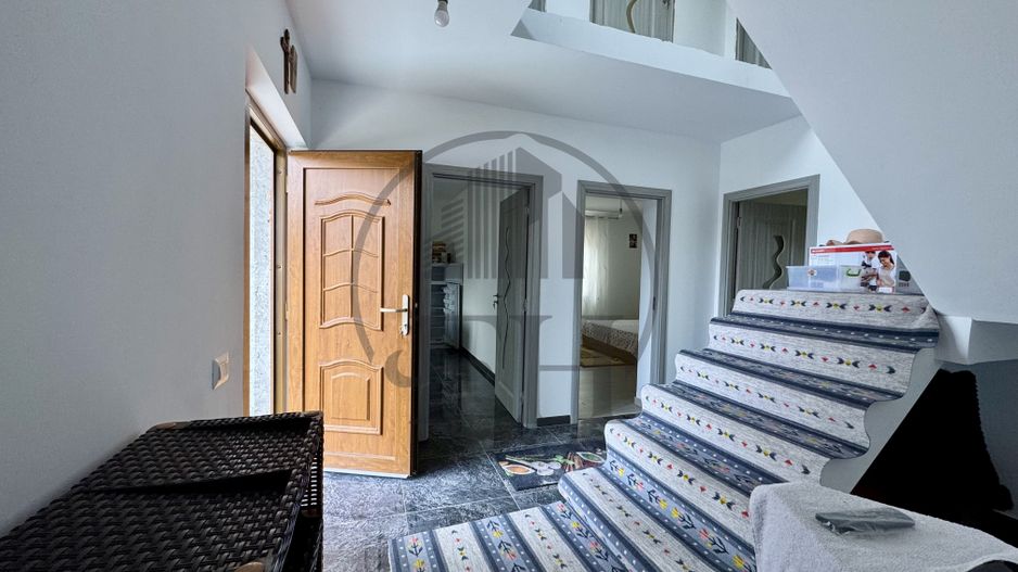 Casă / Vilă de vânzare Poiana Cristei, Vrancea - Poză 10