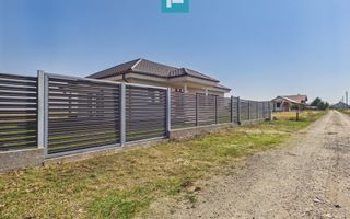 Casă pasivă cu 3 camere si 500 mp în Mândruloc - Poză 2
