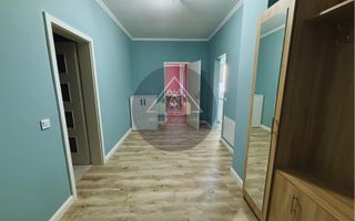 Apartament 2 camere, de inchiriat Ultra-central Medias - Poză 2