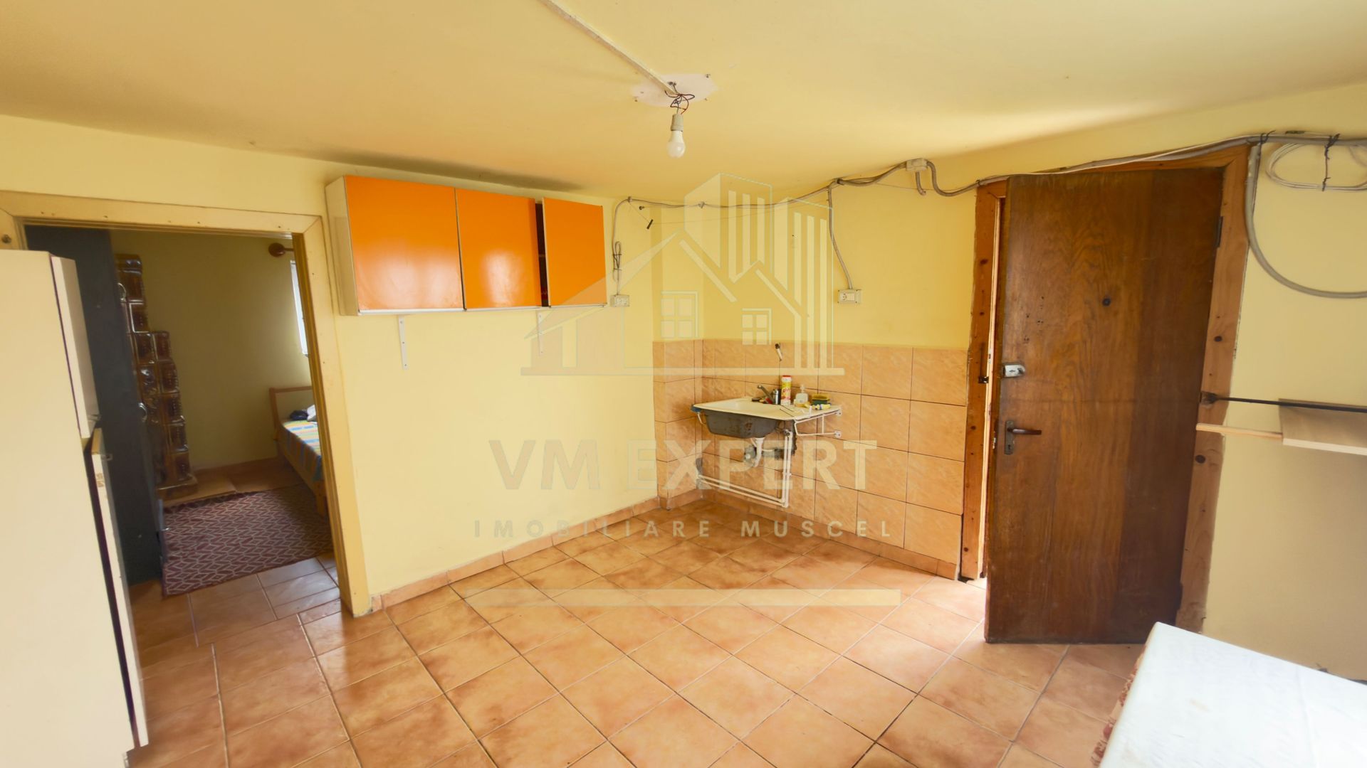 CASA 5 CAMERE TEREN 1138 MP BĂLILEȘTI  ARGES - Poză 12