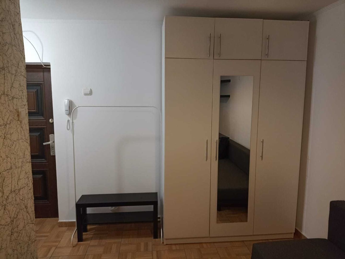 Închiriez garsonieră, Piața Alba Iulia, mobilată și utilată - Poză 6