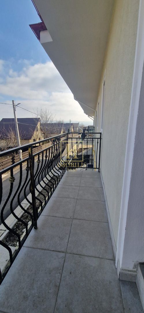 Apartament 3 camere 64 mp + loc de parcare Lunca Cetatuii 95000 euro - Poză 12